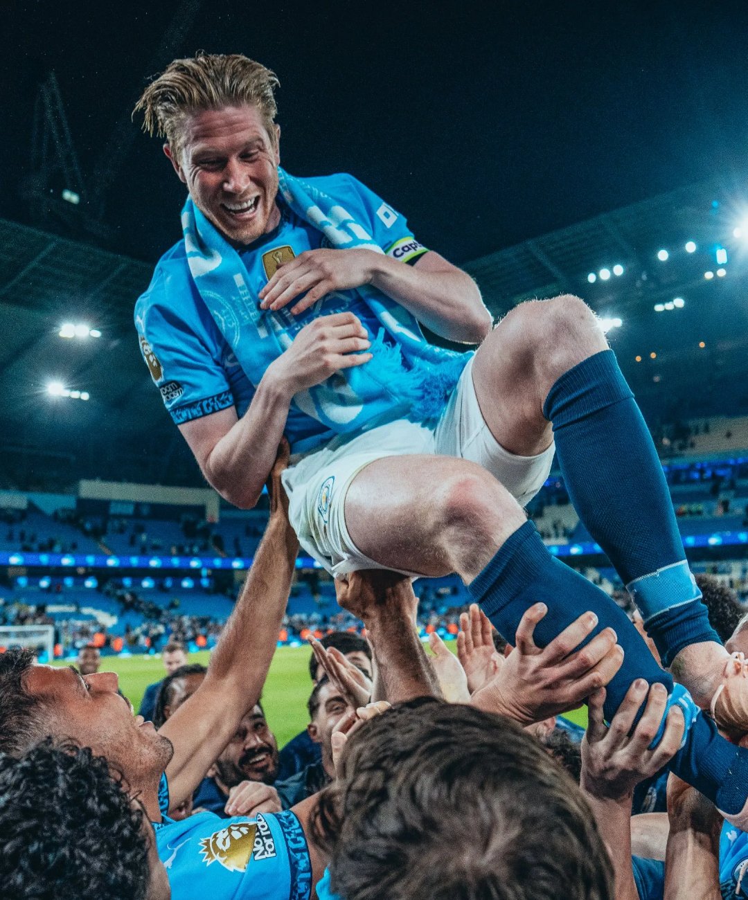 德布劳内在日本队比赛中败北，连败引发热议！(德布劳内集锦2020)